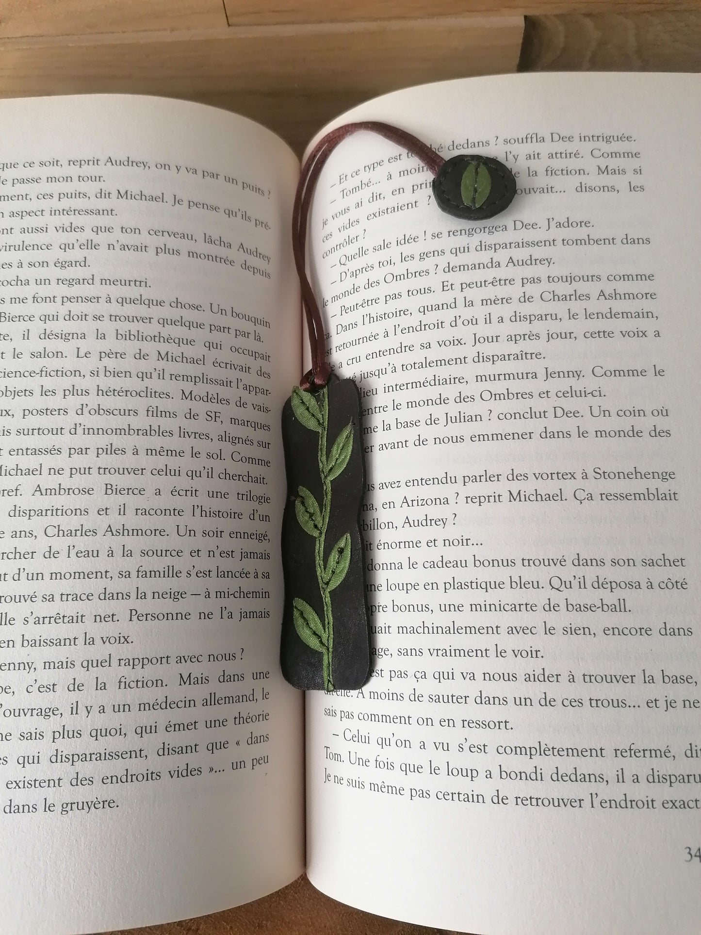 Marque page nature en cuir