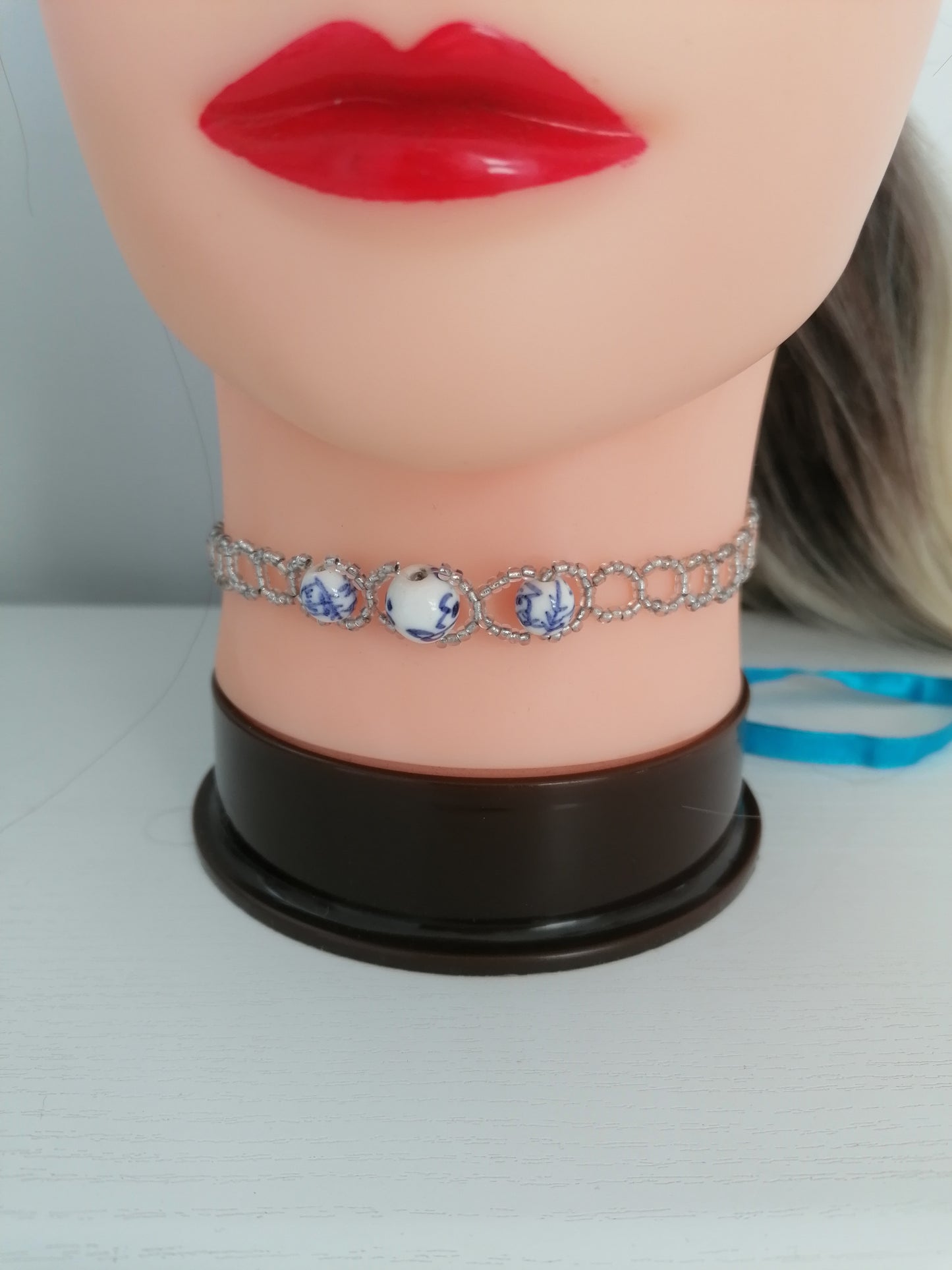 Collier ras de coup en perles "Edition unique"