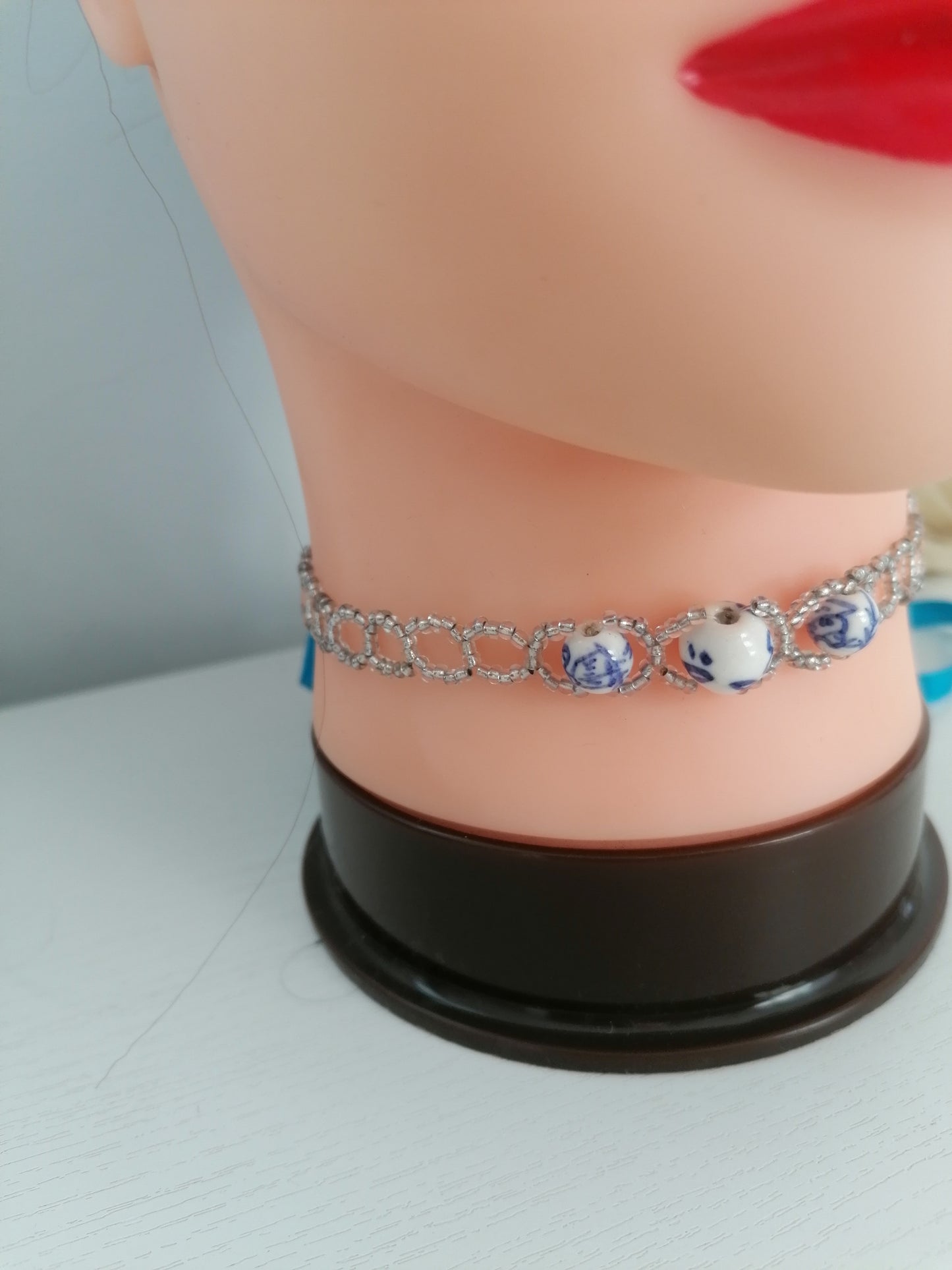 Collier ras de coup en perles "Edition unique"