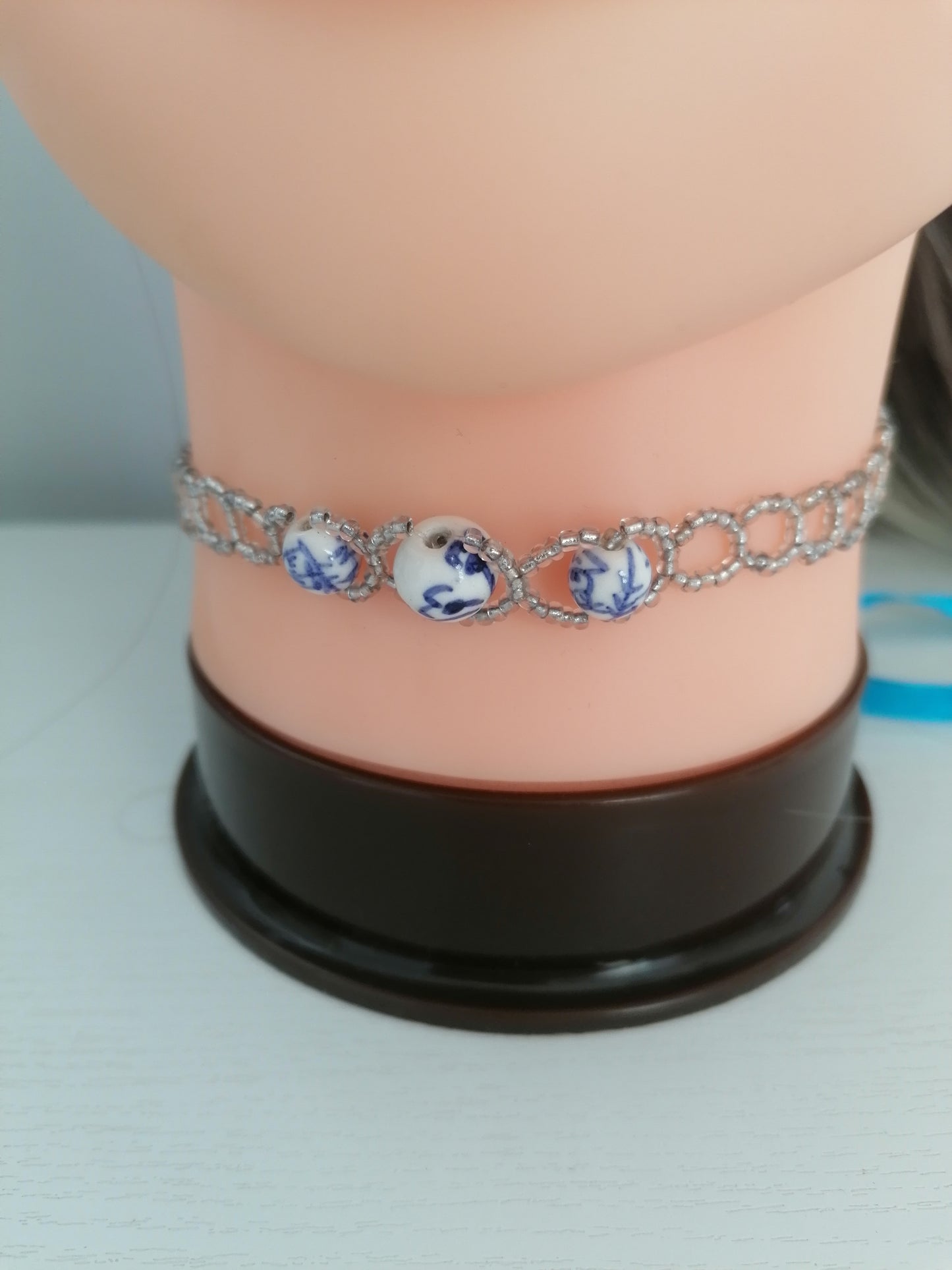 Collier ras de coup en perles "Edition unique"