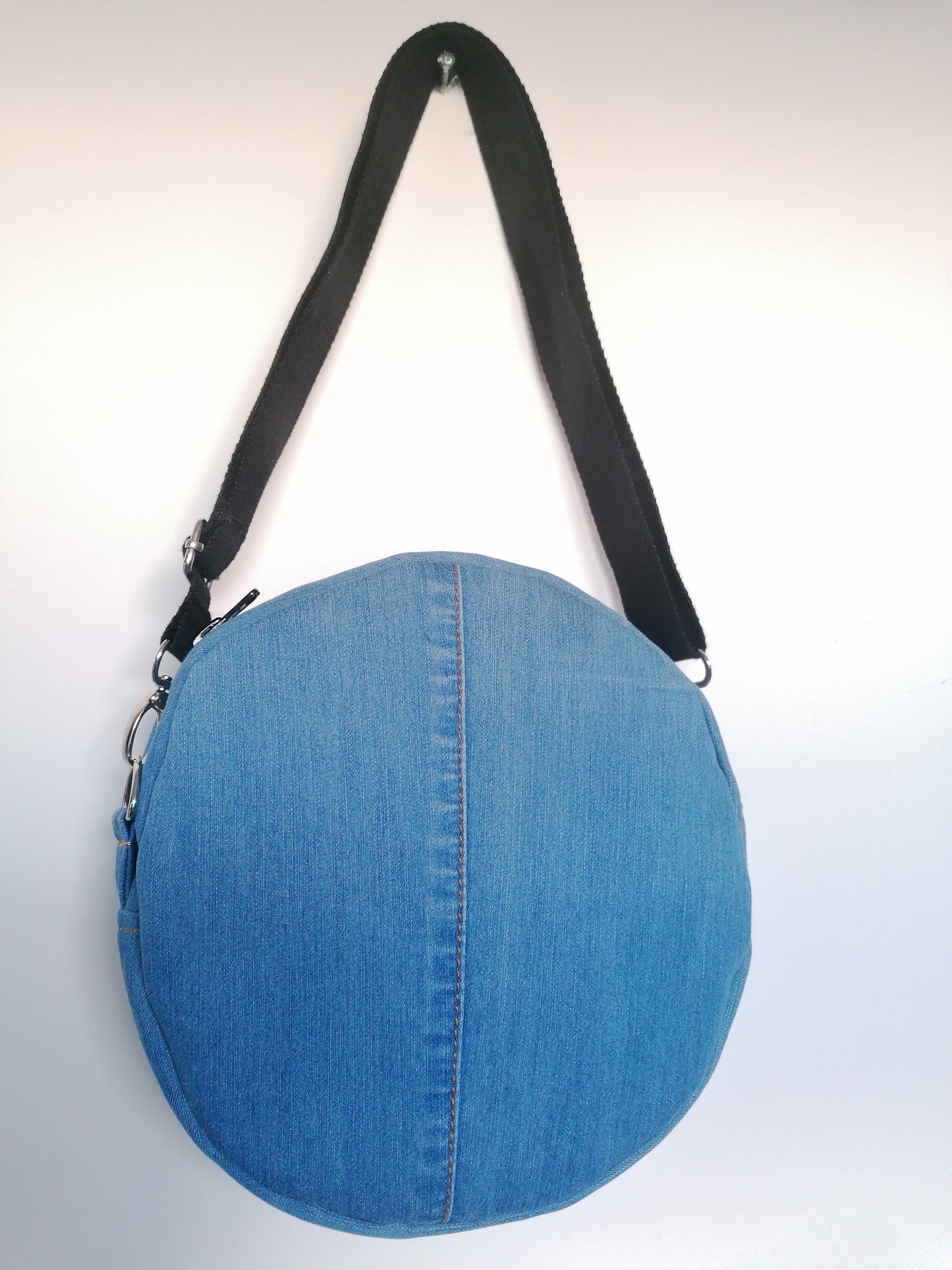 Sac à main en jeans upcyclés unique