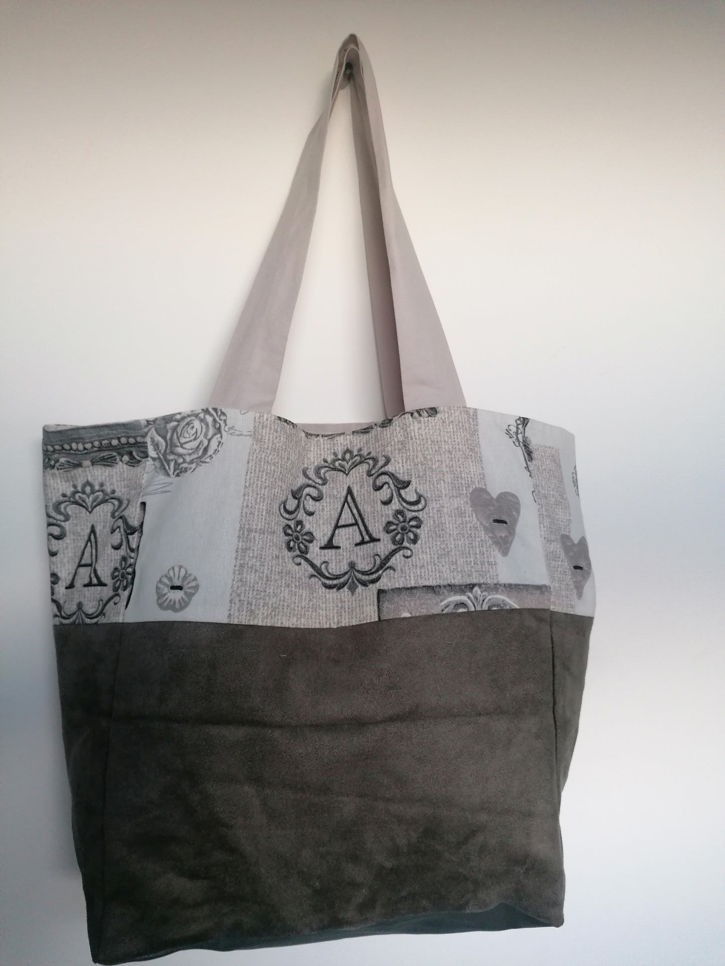 Sac à main en tissus unique