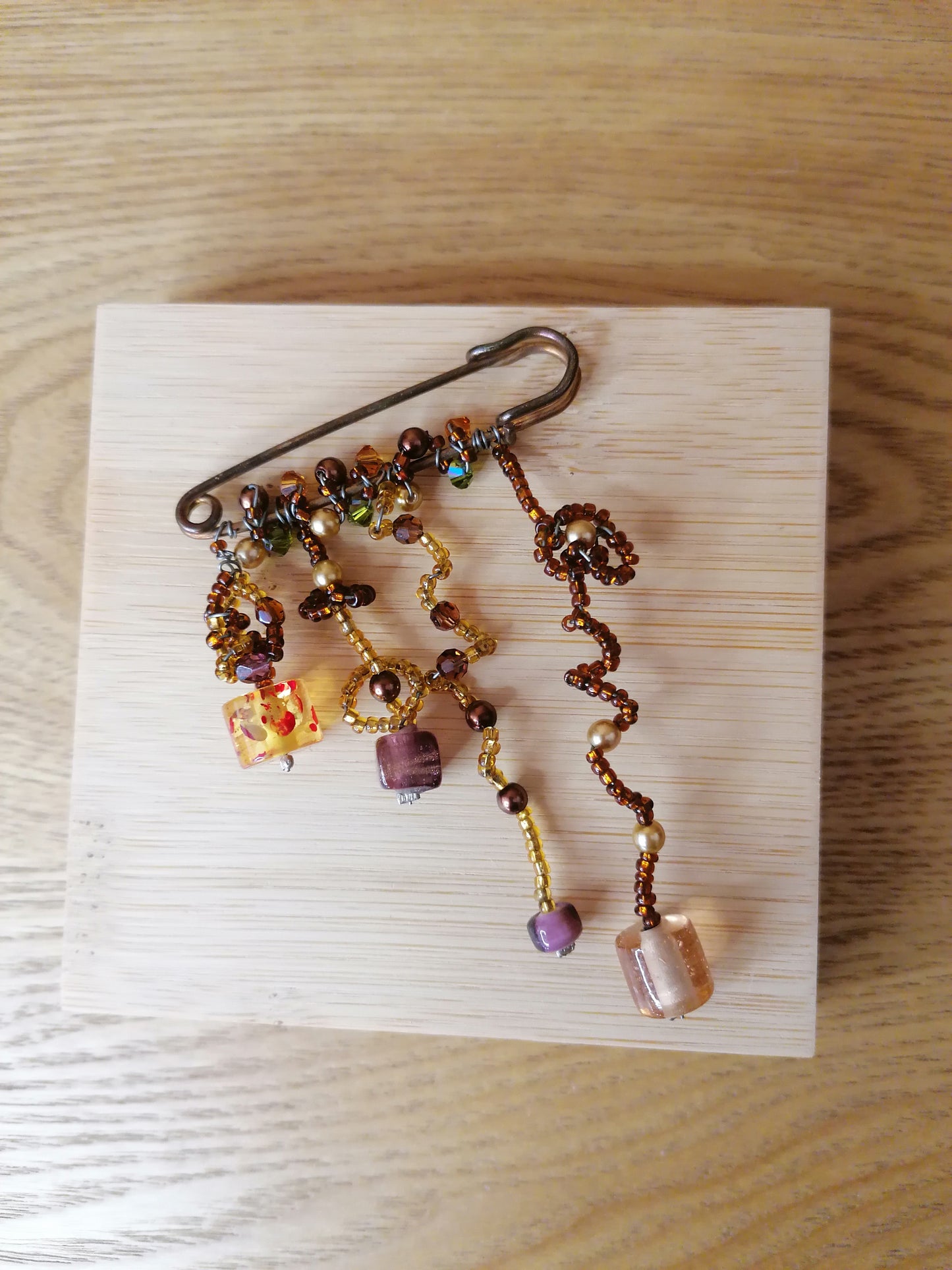 Broche avec perles Swarovski et Murano "Edition unique"